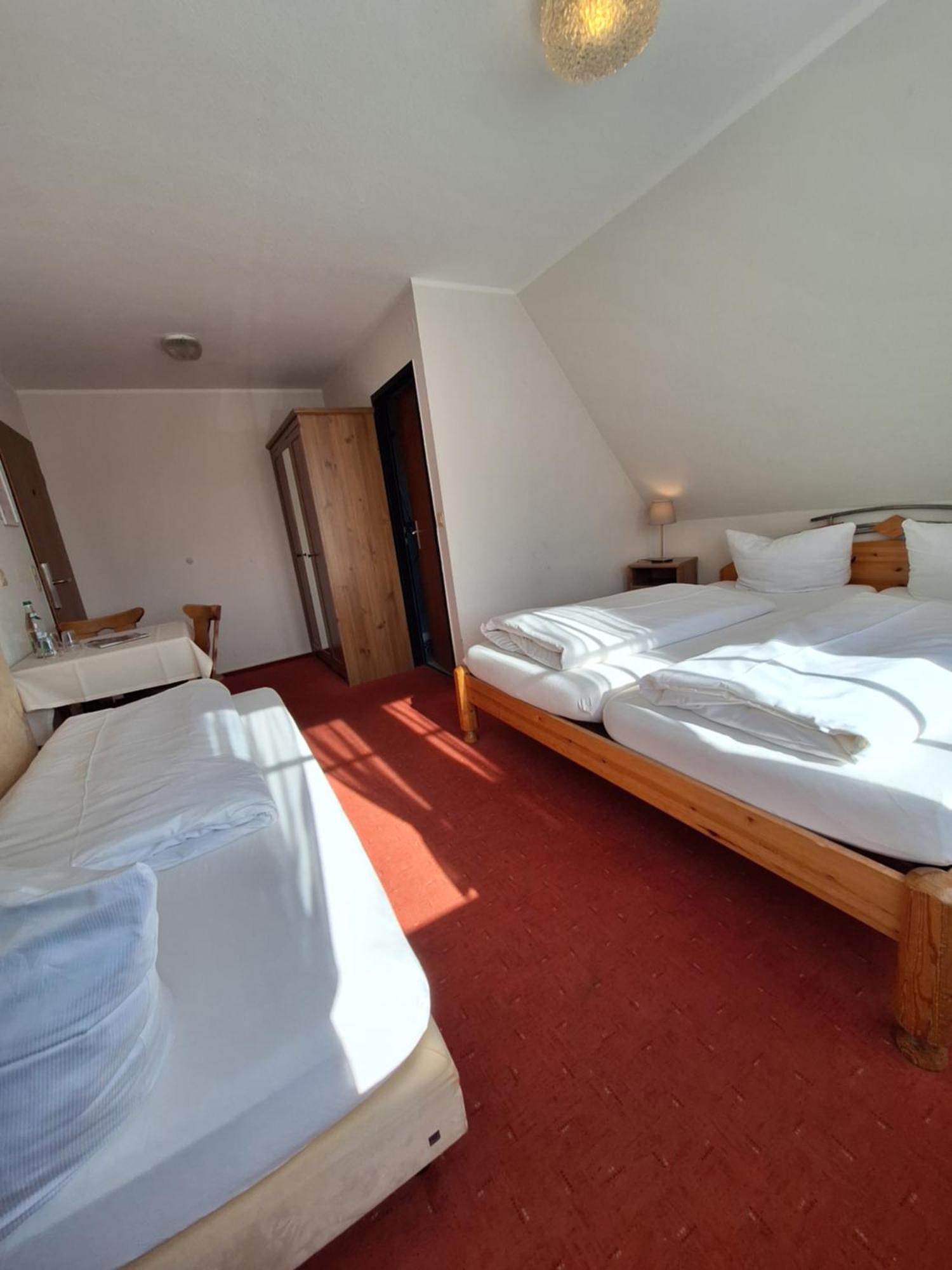 Hotel Zum Breiterle Rothenburg ob der Tauber Exterior photo