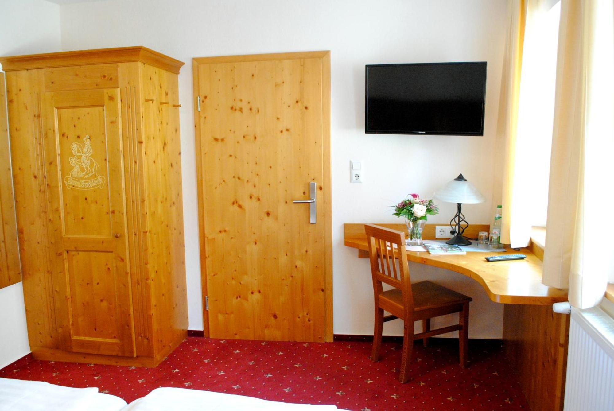 Hotel Zum Breiterle Rothenburg ob der Tauber Room photo