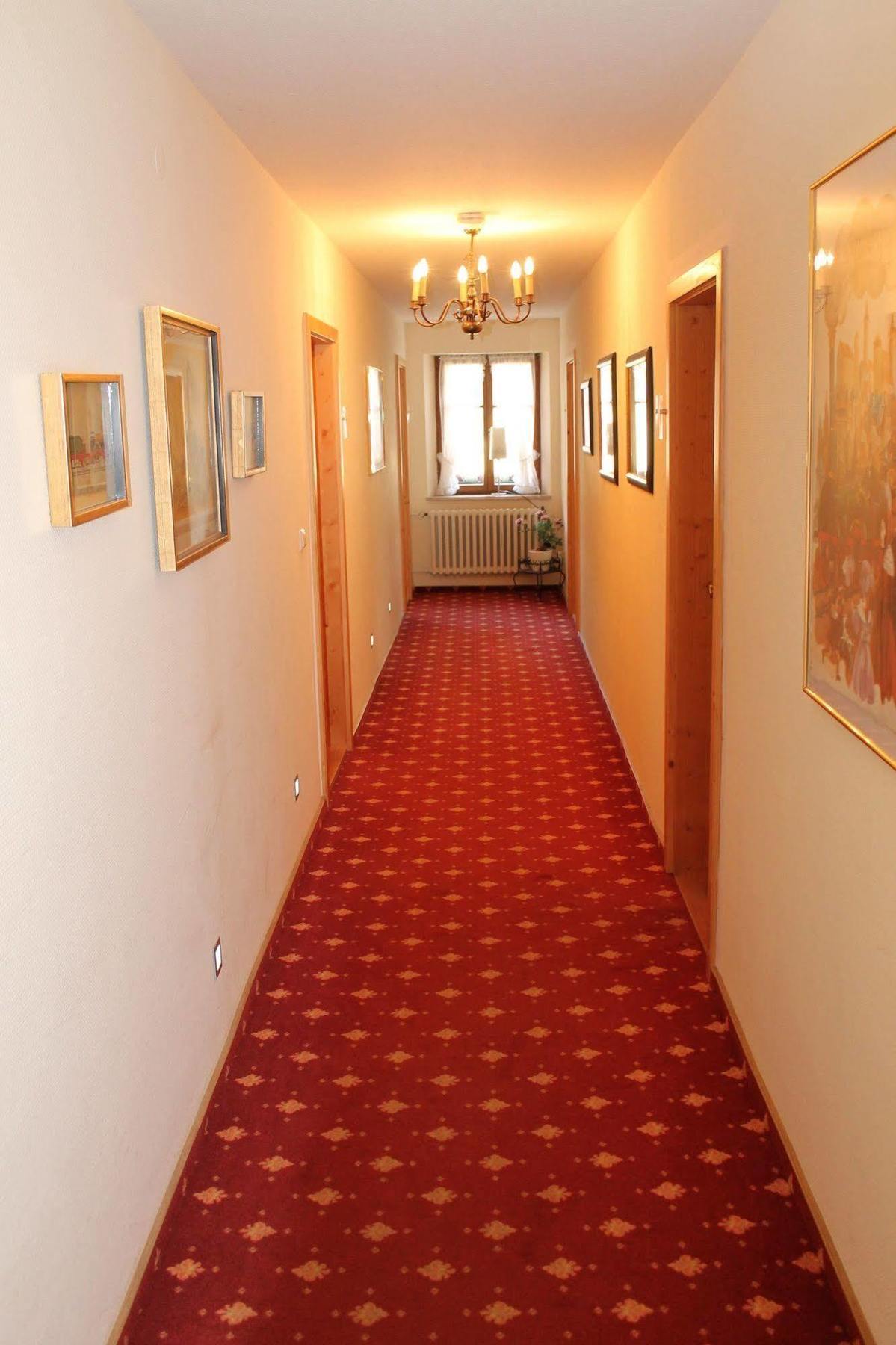 Hotel Zum Breiterle Rothenburg ob der Tauber Exterior photo